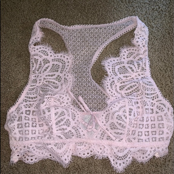 Victoria’s secret bralette - Picture 1 of 3